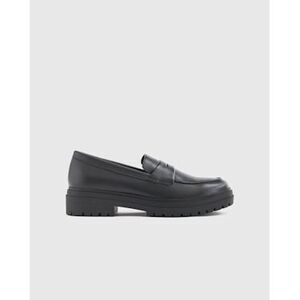 Quince Black Lug-Soled Penny Loafers